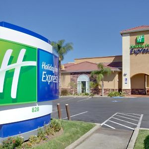 Holiday Inn Express Oakdale By Ihg